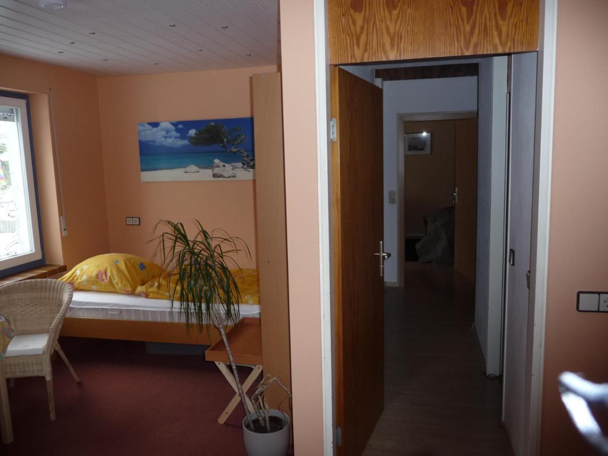 Bed and Breakfast Haus Weschke Hofheim am Taunus Exterior foto